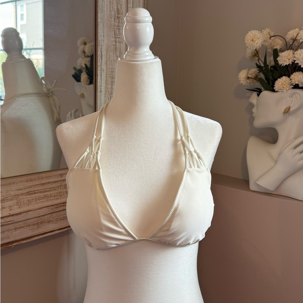 Aerie‎ Women’s Size XL Cream Pool Beach Tropical Vacation Bikini Top